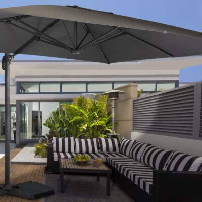 Parasol Sombra 360° rectangle avec housse de protection